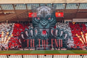 jiuyou-帅！桑德兰晒Tifo庆祝回归英超首轮获胜：我们用自己的方式做到了